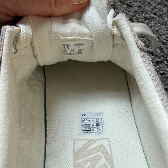 Vans Cream and Green Sneakers - Picture 5 of 5